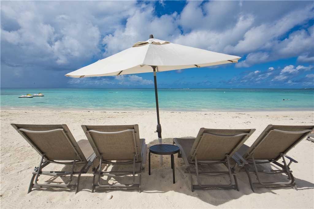 Regal Beach Club George Town Exterior foto