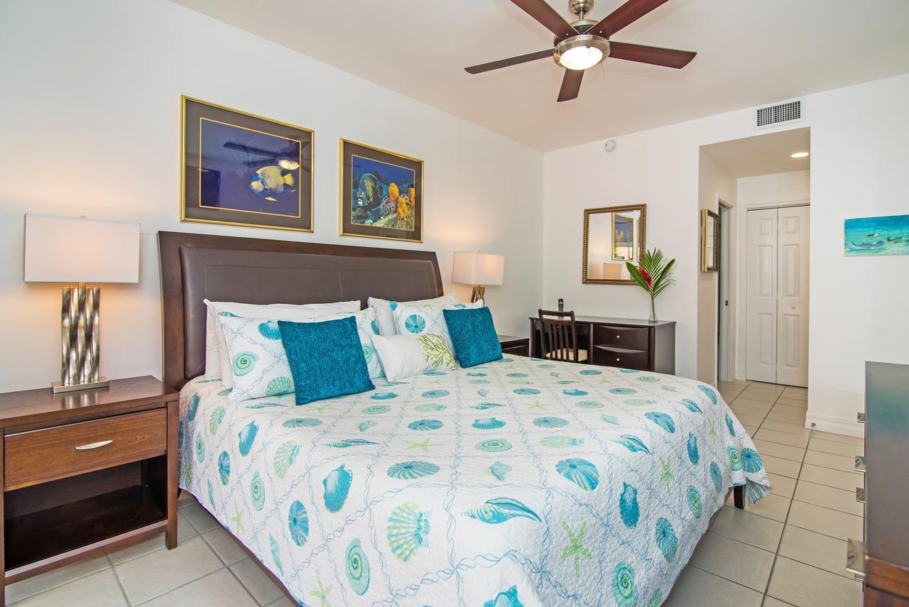 Regal Beach Club George Town Habitación foto